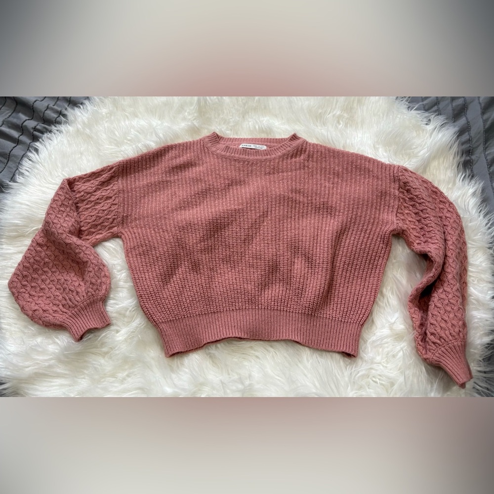 ✨3/$15 Pink SHEIN Sweater